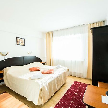 Gura Diham Hotel Busteni Ngoại thất bức ảnh
